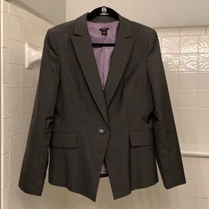 Brand new Ann Taylor 2 piece suit
